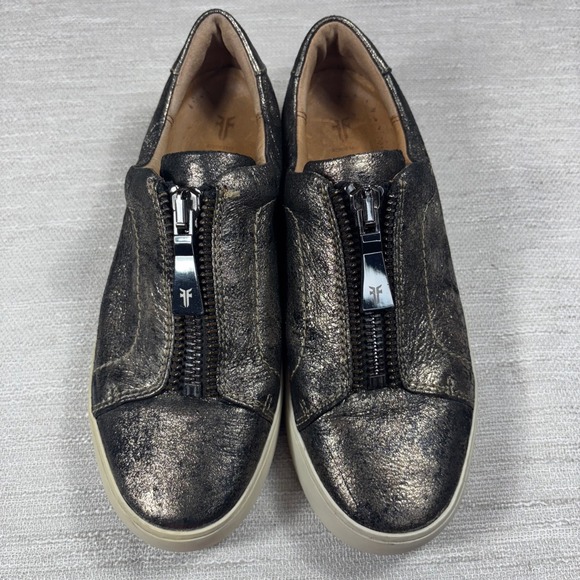 Frye Women's 6.5 Leather‎ Sneakers Metallic Bronze Zip Front Casual Shoes Flaw - Picture 2 of 11